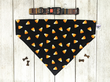 Over-The-Collar Dog Bandana (size: Xsmall)